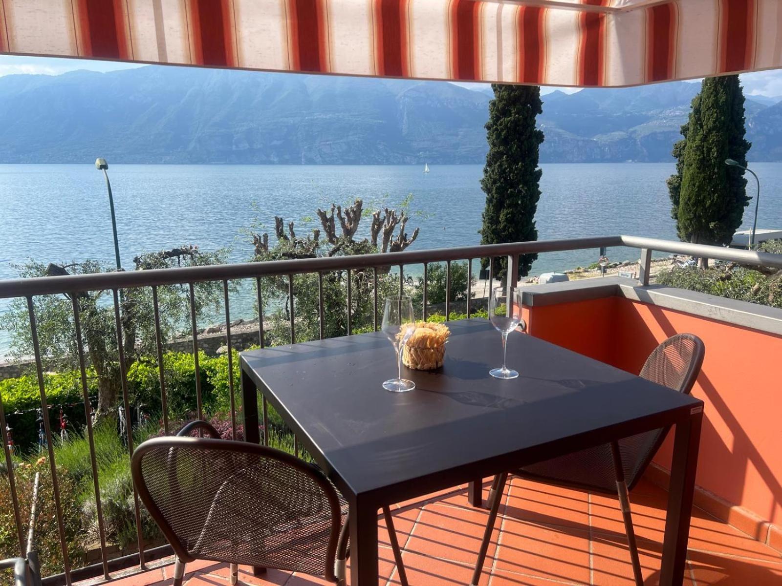 Residence Villa Al Lido Brenzone sul Garda Ngoại thất bức ảnh