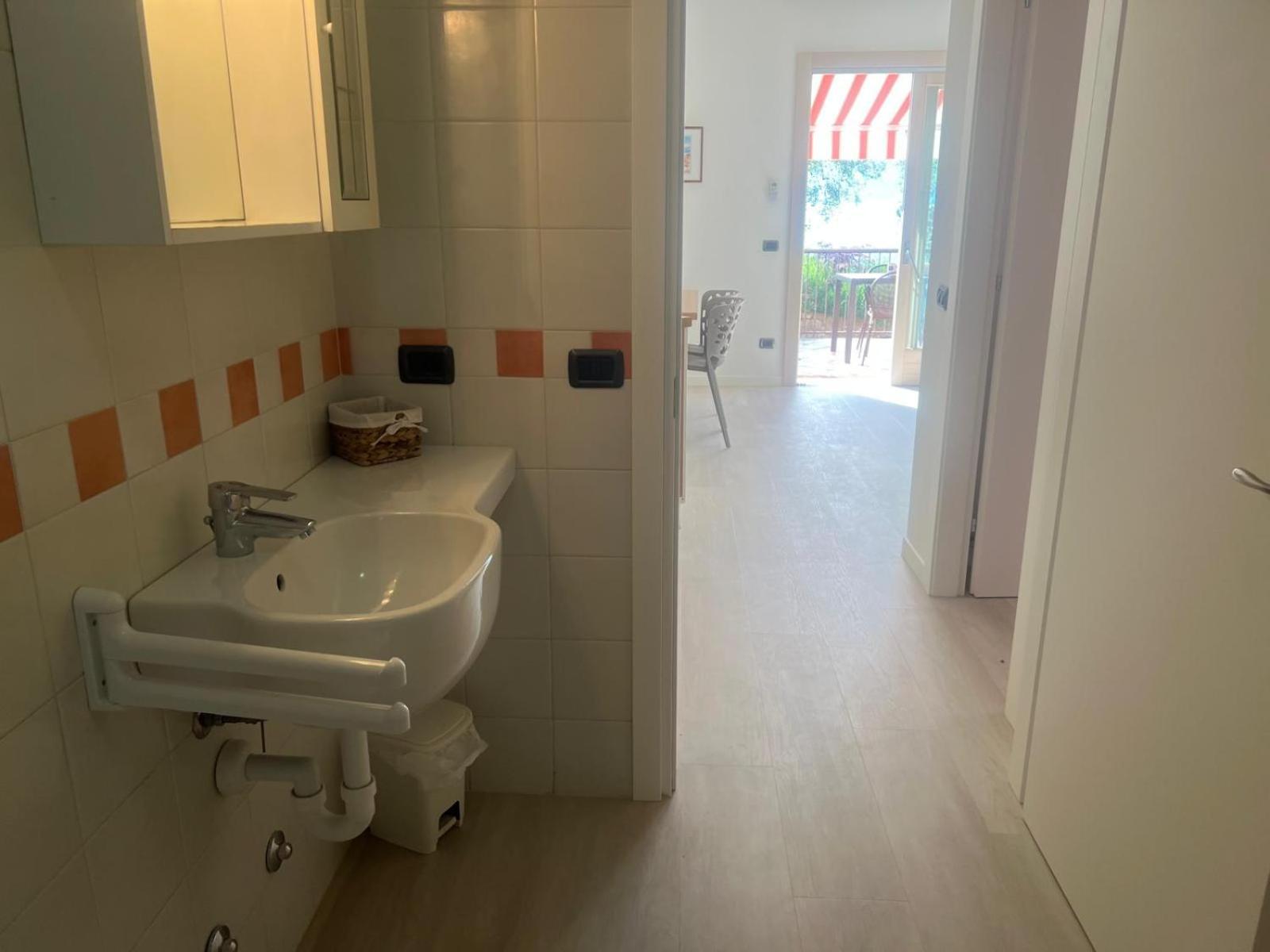 Residence Villa Al Lido Brenzone sul Garda Ngoại thất bức ảnh